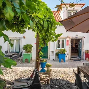 Гостевой дом Casa Do Patio By Shiadu, Лиссабон