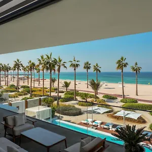 Nikki & 5* Dubai