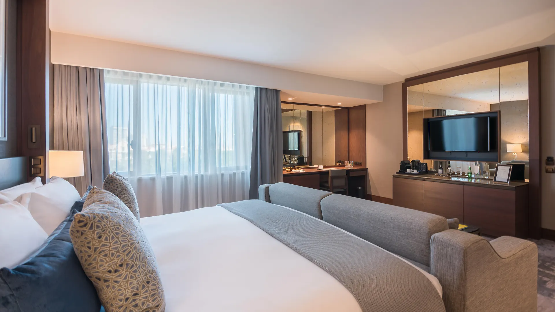 Intercontinental Lisbon By Ihg Hotel