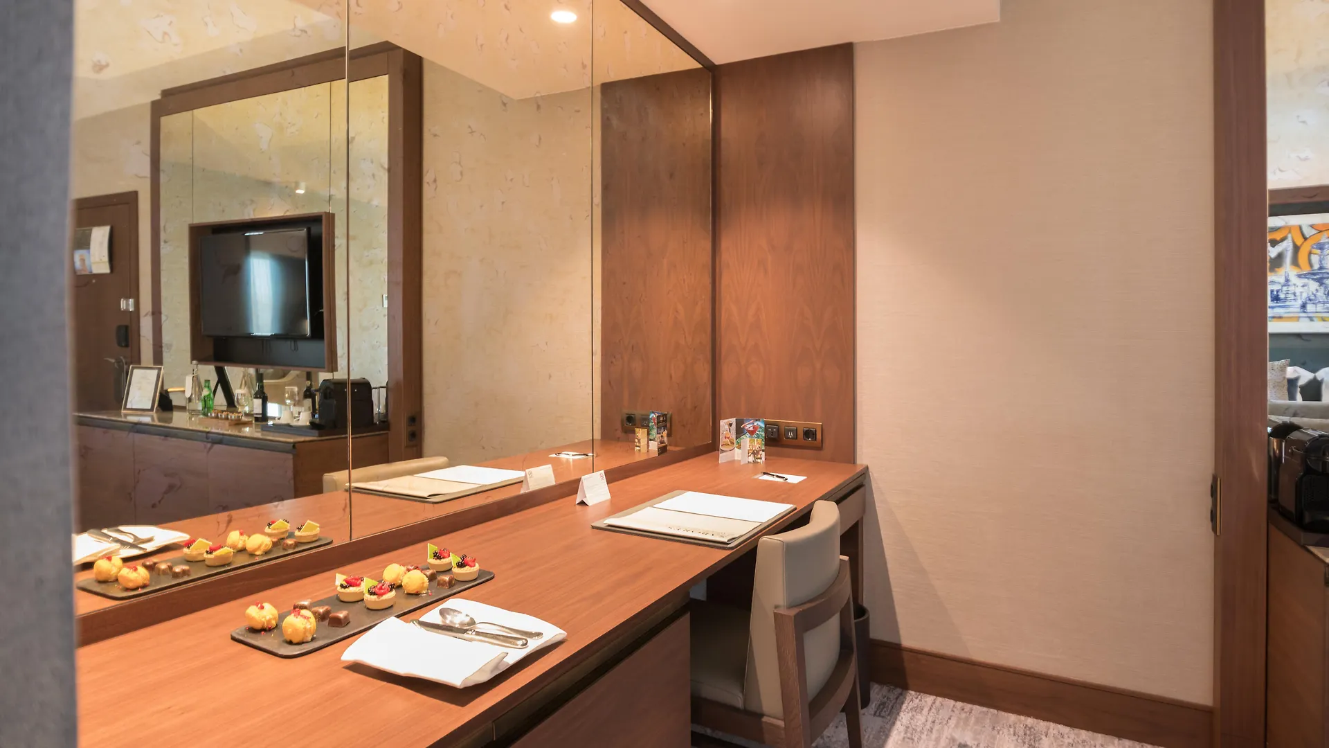 Intercontinental Lisbon By Ihg Hotel
